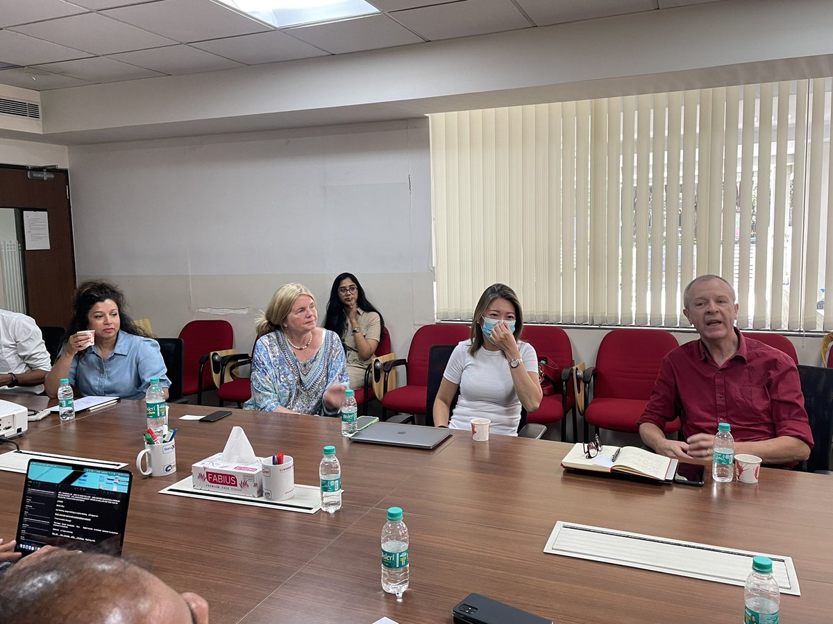 gainforstartups's tweet photo. Glimpses of one on one session with  visitors from T-Hub, Big LEAP Accelerator Program and La Trobe Innovation and Entrepreneurship for an interaction with the The GAIN Team and the #StartupsOfTheGAIN.

#startup #NSRCELthegain #IIMB #entrepreneurship #founders #growth  #india #Me https://t.co/RptTJUg7Jb