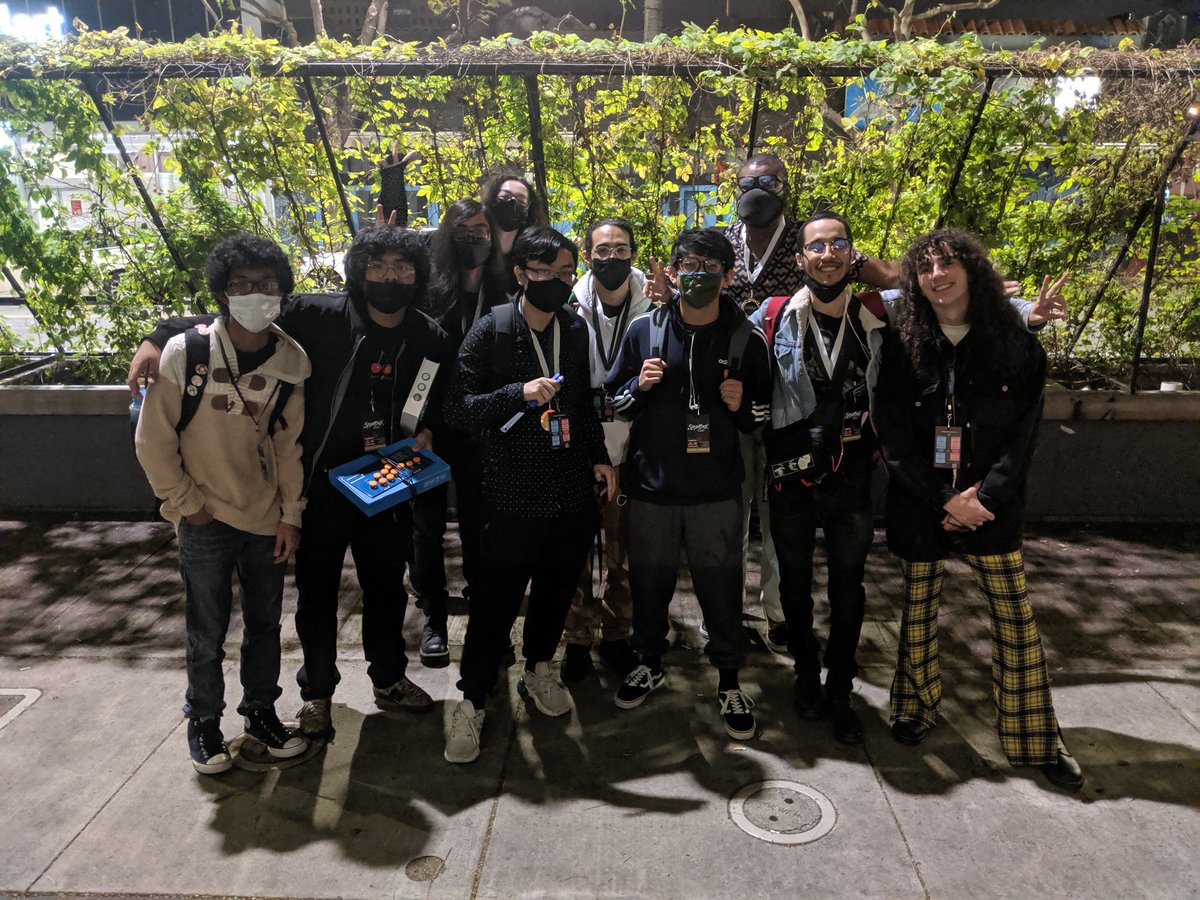 _DoctorNo_'s tweet image. Had such a good time at #Slashback2023! Rounded out the night with meeting a bunch of new friends, good food, and now I can&apos;t wait for the next big event. Super happy to meet tons of people from a bunch of different games