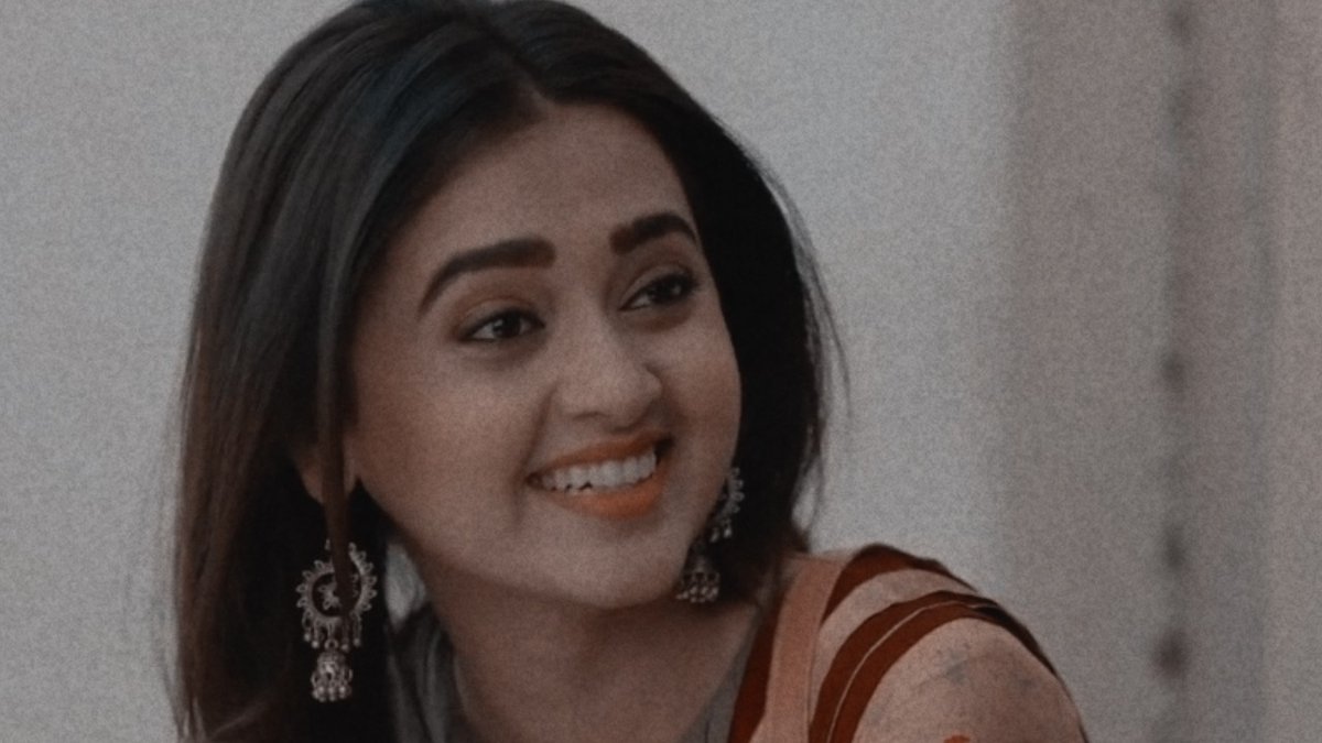 deewanimedstani's tweet photo. kitni chotu lagri hain 😭♥️ https://t.co/eUDPhNWKiO