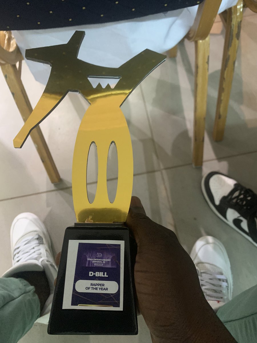 dbillgh's tweet photo. A big win 🏆 to all my BillNativez ��God bless each and everyone of you who voted for me to win in my category, Rapper of the Year”22… Tema Entertainment Awards 4th Edition. God bless Y’all for me charley🙏🏿😇… Awala 3hw3 aa BillNationMusic✊🏾❤️ https://t.co/bCIZmKaTZ3