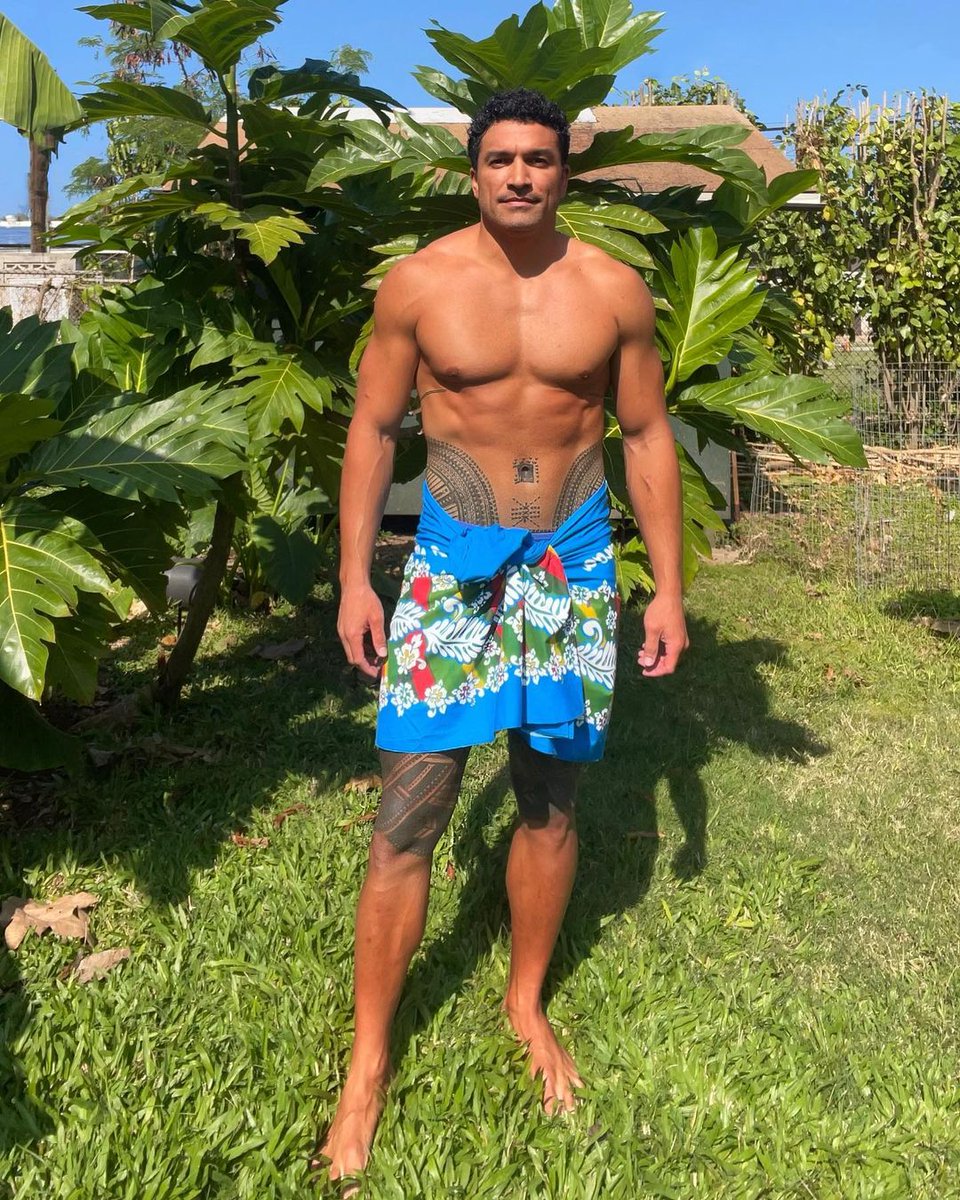 PolynesianMen's tweet photo. Michael A., samoan from Oʻahu, Hawai’i https://t.co/tIeIkm2H7s