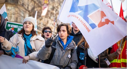 LIBERTA_PARITA's tweet image. Le nouveau #Cohn bandit ? Comme lui, il a d'ailleurs déjà appelé à voter macron le 24/4/2022 (à 14a) même s'il a ôté son tweet à l'instant). On sait comment ça va finir. Ses parents sont démissionnaires ou de vieux soixante huitard ? File au lycée @ManesNadel T en seconde