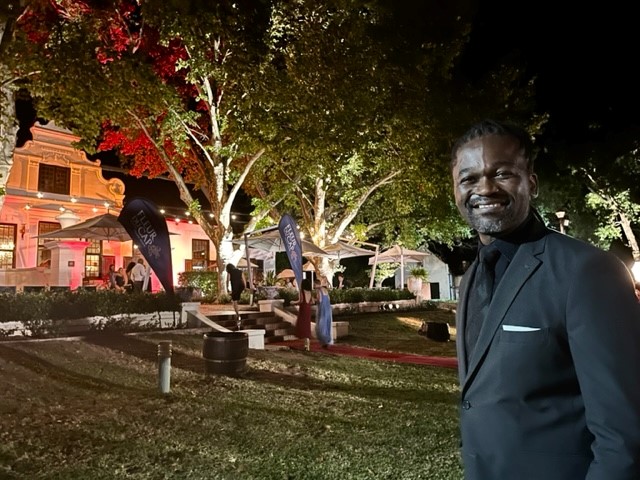 Andre24Social's tweet image. Insight: Fleur du Cap Theatre Awards- is your production eligible for nomination? - @TheCapeRobyn 

thecaperobyn.co.za/insight-fleur-…

 #theatre #theatreshow #TheatreLife #theatreofdreams