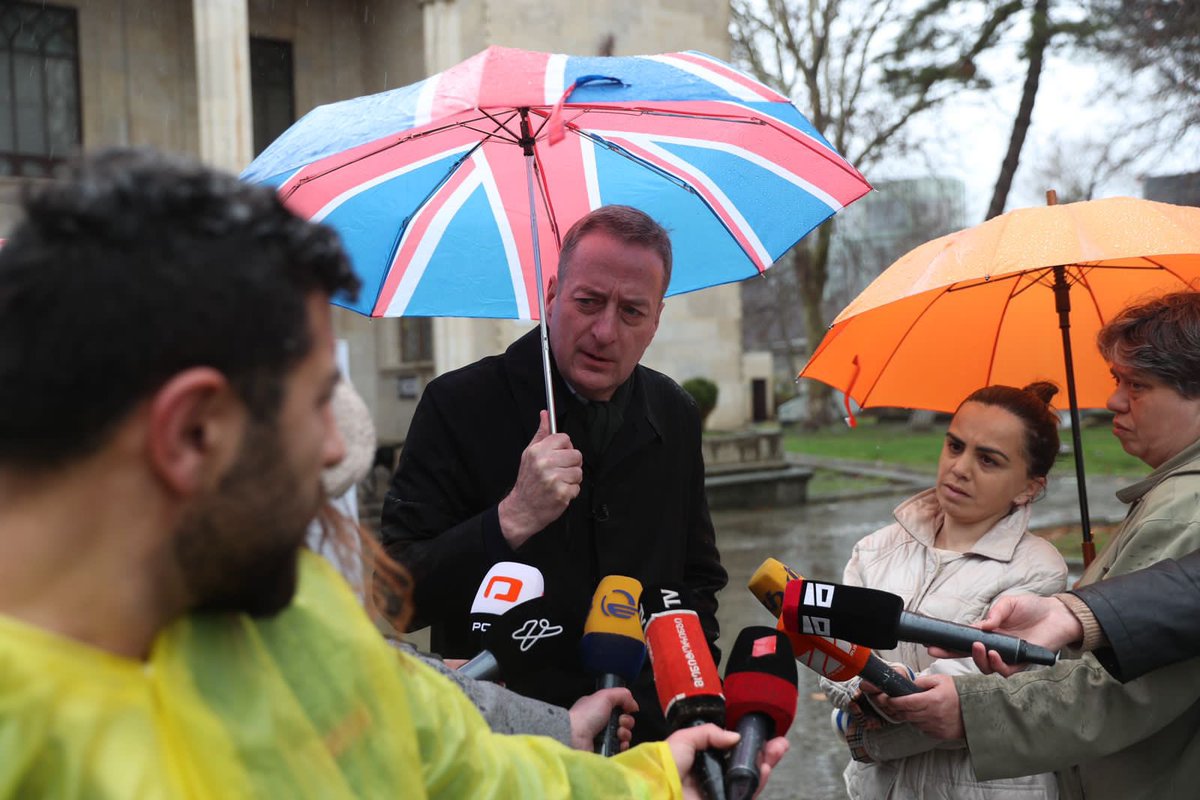 In Gori with @DanNeculaescu in our UK/Romania roles as NATO Contact Point Embassies for Georgia. A bit damp, but part of our strong support for Georgia’s Euro-Atlantic trajectory and deeper Georgia/NATO partnership.