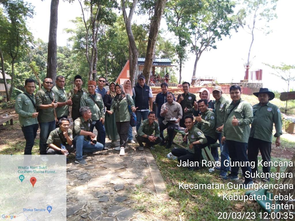 Adekurn60798717's tweet photo. HariDesaAsriNusantara
TPP Kab. Lebak bersama Kades mengadakan apel gerakan penanaman pohon pd peringatan Hari Desa Asri Nusantara di Shorea Forest, Curahem, Gunungkencana.
@jokowi @halimiskandarnu @kemendespdtt @tppkemendes
#tppbanten #tpplebak https://t.co/b7H1J7v1k3