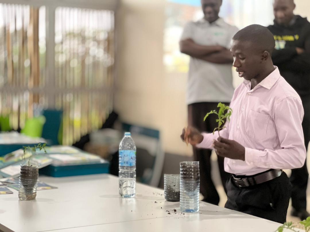 VVOBinUganda's tweet photo. "Unemployment no longer scares me, and I can also teach and positively impact learners during my school practice. Thank you, VVOB!" -Birungi Mwesigwa, Student Teacher at @ntcmubende 

@VVOBvzw @EnabelinUganda @BelgiumInUganda 

#TAP #LEAP #VVOB #Education #SDGs" https://t.co/2oCUecxnm2