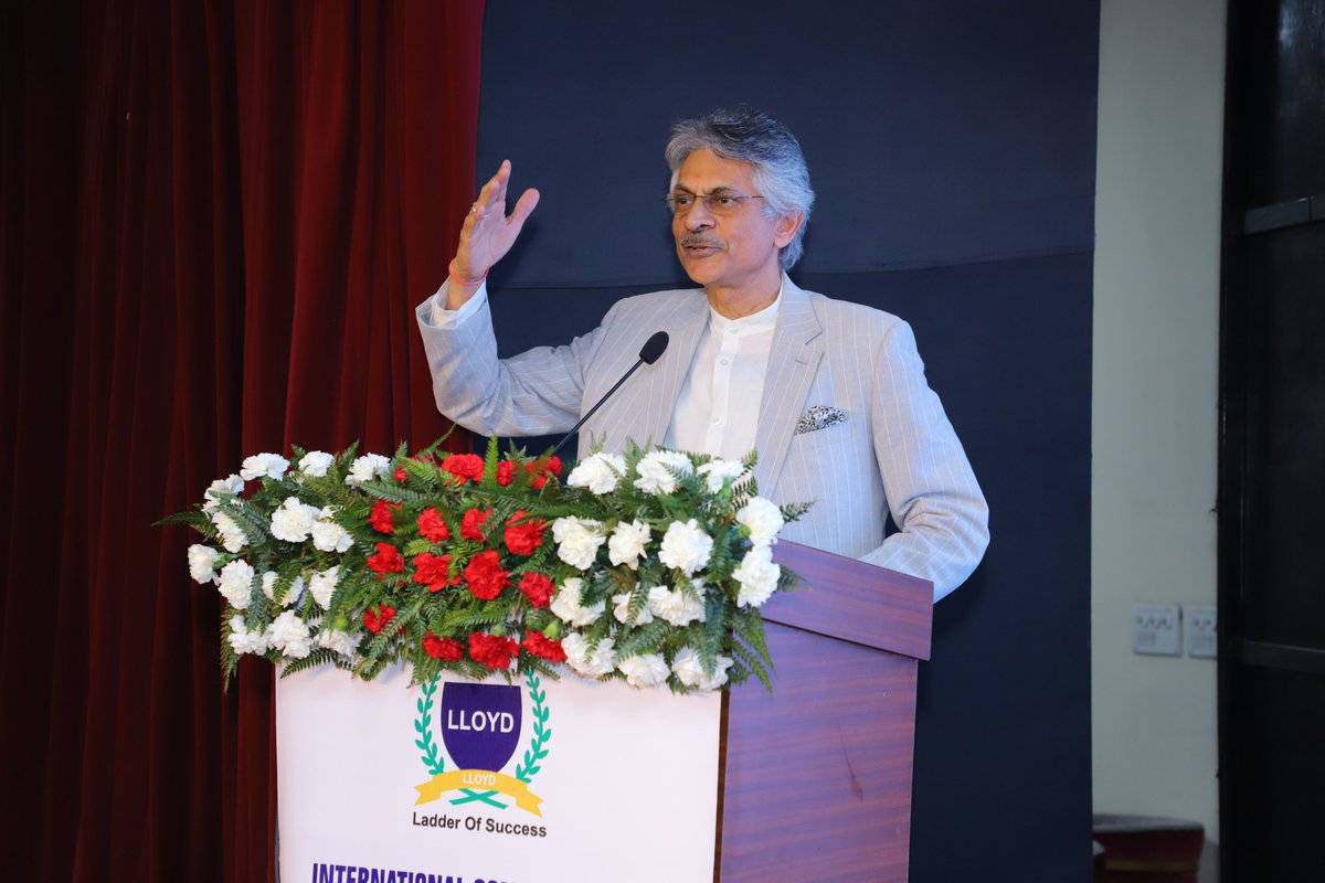 TeamWellM's tweet photo. WellM is proud to announce that our Founder Chairman, @raksarin  was the guest of eminence and part of the panel on "New age technology enabled business and opportunities for entrepreneurs". https://t.co/05yBTXihgS