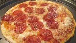 Campaign4TREES's tweet photo. Hi @Newmansown CEO @AlexaMouyel 

Global Youth Justice's @Campaign4Trees had 106 Youth Planting TREES 3/18

We bought 91 🍕 at @Target @StopandShop!
 
YES -- Newman's Own PIZZA 🍕 Does So Much Good and Tastes EVEN Better? 

TAKE Newman's Own🍕#PizzaTest👇

https://t.co/W47CljMNTy https://t.co/Pilu8HojwL