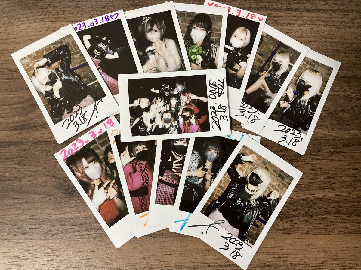 non_vandalism's tweet photo. この1年わたしにとってワンキルさんのライブが1番。
この8人だから、ライブ行きたいなって思えたよ。
名古屋よくきてくれてワンマンライブも何度か開催してくれて本当にありがとう。
いつもうるさくてごめんね、笑
これからもみんなにとって、良き日になりますように
ONE KILL最高大好き
#ONEKILL https://t.co/Lp8dO38J9M