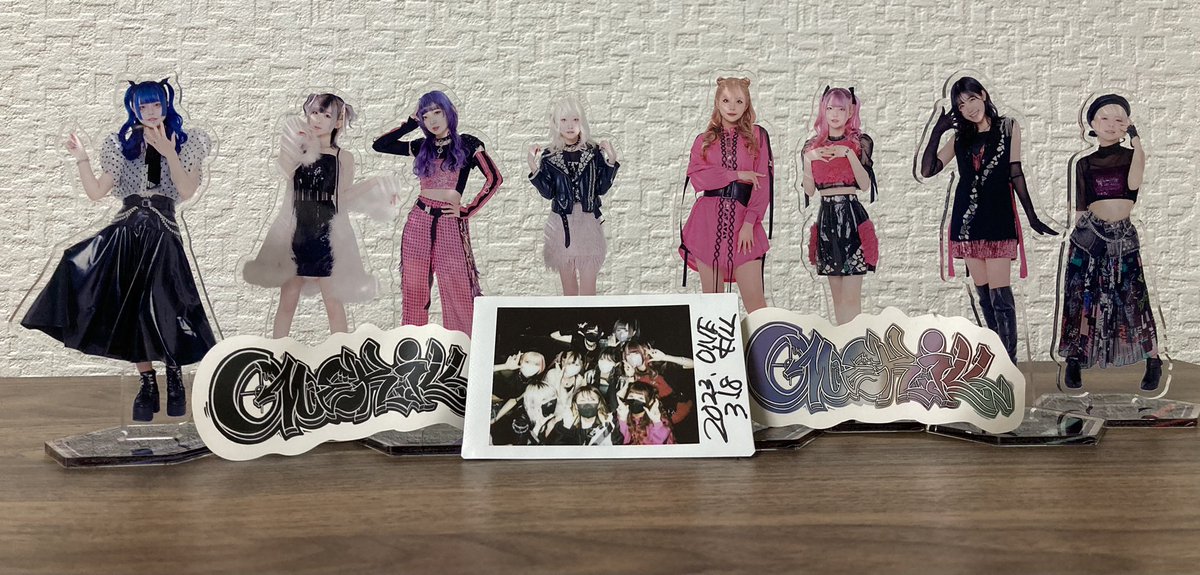 non_vandalism's tweet photo. この1年わたしにとってワンキルさんのライブが1番。
この8人だから、ライブ行きたいなって思えたよ。
名古屋よくきてくれてワンマンライブも何度か開催してくれて本当にありがとう。
いつもうるさくてごめんね、笑
これからもみんなにとって、良き日になりますように
ONE KILL最高大好き
#ONEKILL https://t.co/Lp8dO38J9M