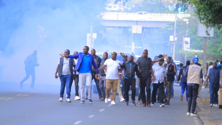 IrisNews_'s tweet photo. #InTheRegion| @RailaOdinga, opposition leader in Kenya, has called for protests against alleged election theft and high cost of living under President @WilliamsRuto. Tension rises in the country as events unfold. https://t.co/lSjJAE3yPJ
#Kenya #ElectionProtests #Odinga #Ruto https://t.co/Yf77ENqNR2