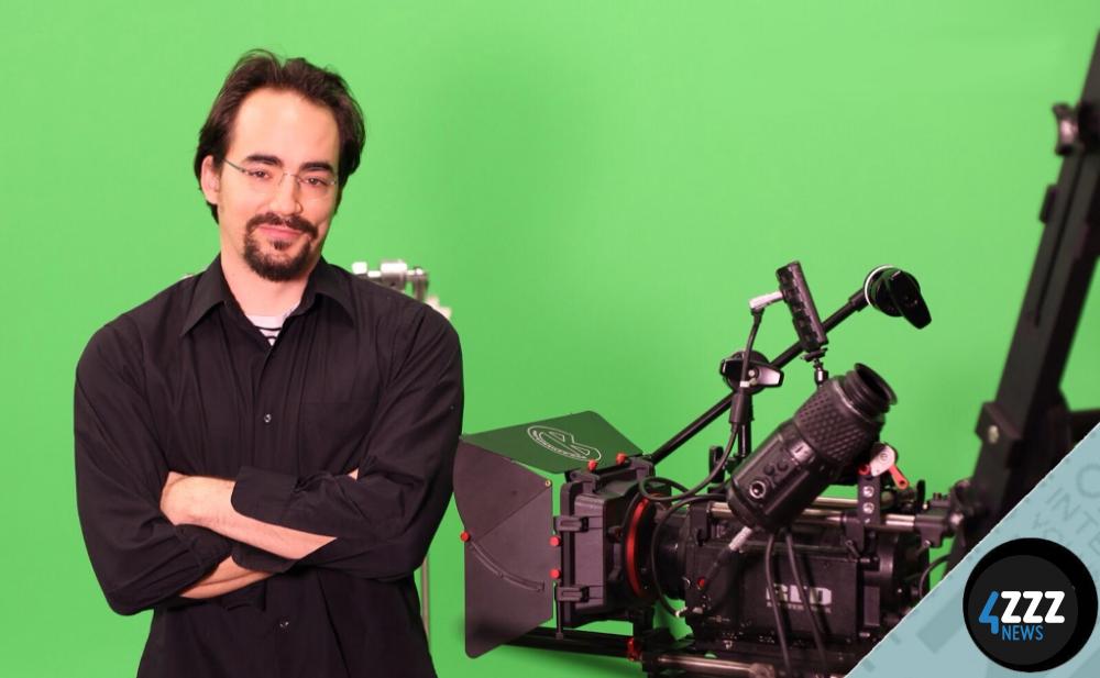 NKeramos's tweet photo. Lights, camera, action! 
Check out Brisbane's best reporters on @4zzzradio's @digital_zed https://t.co/IesMgtYbsx #AusAirplay 

https://t.co/aUrfJ21TWt https://t.co/d0yryijwE3