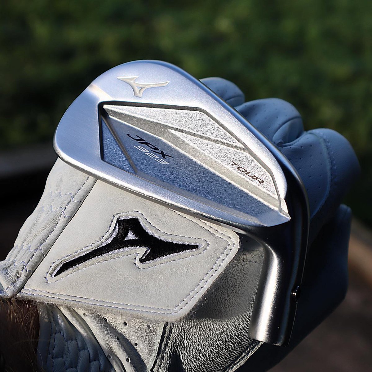 eGolfMegastore's tweet photo. The Mizuno #JPX923 family is complete. 🙌 Tour and Forged models are now available at #eGolfMegastore. Shop now: https://t.co/DWlMztKYcB.⛳
__
#EngineeredForCustom #nothingfeelslikeamizuno #MizunoGolf #MizunoIrons #MizunoJPX923 #JPX923HotMetal #JPX923Tour #JPX923Forged #newgear https://t.co/RV4p6P3GCL