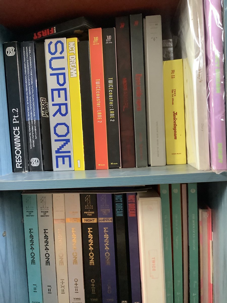OkiruPH's tweet photo. WTS LFB PH

NCT SUPER M Unsealed album
120 each
TWICE 160 each with inclus

Tags Resonance we boom reload first and last super one twicecoaster lane 2 more and more eyes wide open twicetagram https://t.co/7i5Xhgf965