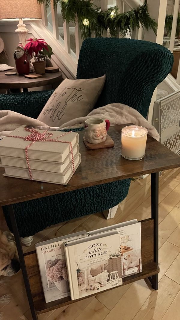 DevaiseOffical's tweet photo. ☘BUYER SHOW🌱
📷@sassy_pickins
Absolutely love❤️! The table is sturdy and big enough for laptop and use of mouse😜
🌸GET THIS LOOK: https://t.co/RJiRPI9cfn
#devaise #modernfurnituredesign #sidetable #interiordesign #endtable #bedroomdecor #livingroomdecor #sofatable #myspace https://t.co/fgmdpqGCRe
