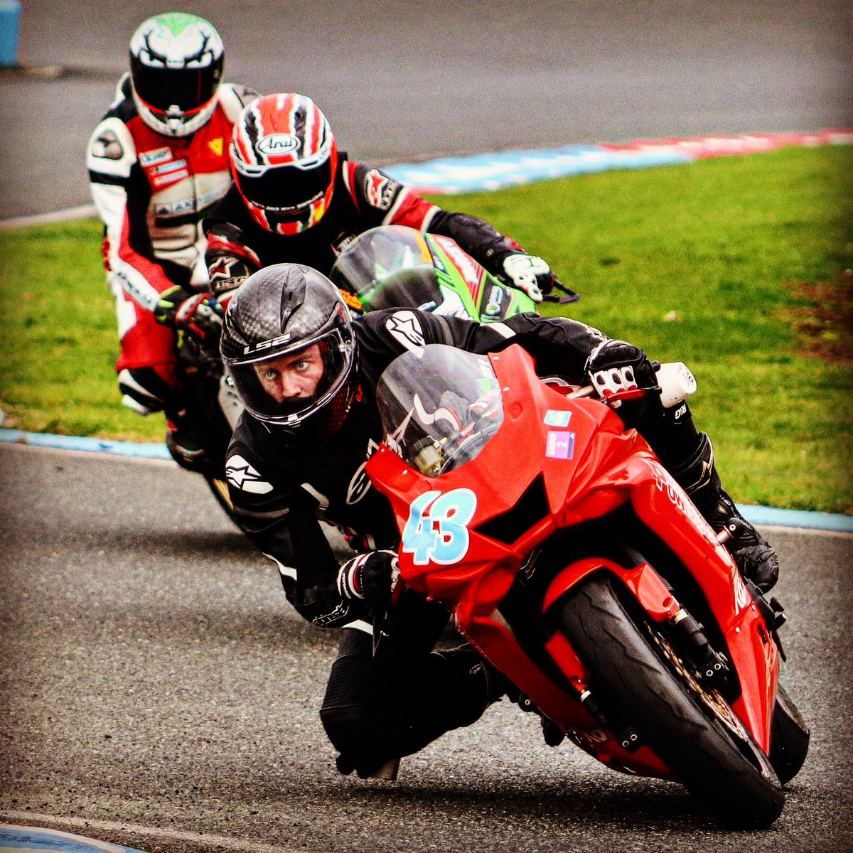 ian_kinnear's tweet image. East Midlands racing association test day @mallorycircuit  @UKClubSport love a clear visor!!!!! #emra #mallorypark #photography #clubsport #motorsport #eastmidlandsracingassociation