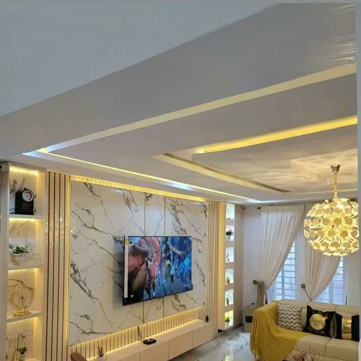 Interiorhub01's tweet image. Do you need a beautiful, perfectly finished and installed TV console with GUARANTEE?
You are in the right place. We will give you beautiful TV consoles, that are produced with the best of materials.
Order from us today ☎09136613071 #flutedpanel #luxuryhomes #architect