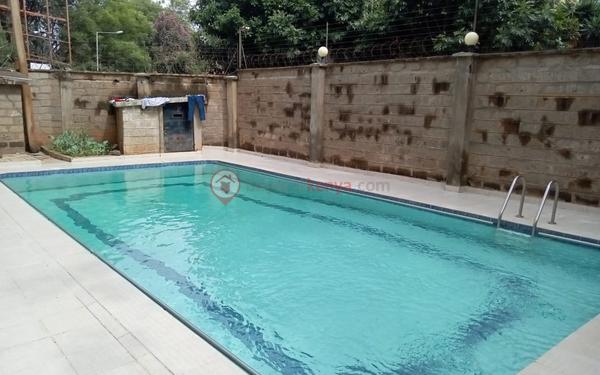 #MainaAndKingangiLAVINGTON, 3 BEDROOM APARTMENT PLUS DSQ FOR RENT

☑️Master en-suite with a Walk-in wardrobes
☑️Closed plan kitchen with adequate storage
☑️Very clean unit on 2nd floor
☑️Very big lounge with a balcony
☑️With a swimming pool

Rent 95K.
Call Miriam on 0700486927