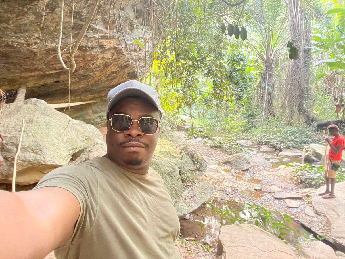 JoelAnani's tweet photo. J’ai réalisé ce matin sur statut des gens que c’était mon anniversaire. 😅😅😅 bon , joyeux anniversaire à moi même. Que Dieu me bénisse abondamment et que je sois une source de bénédictions pour mon entourage.

😎😎 https://t.co/irpISGEgl3