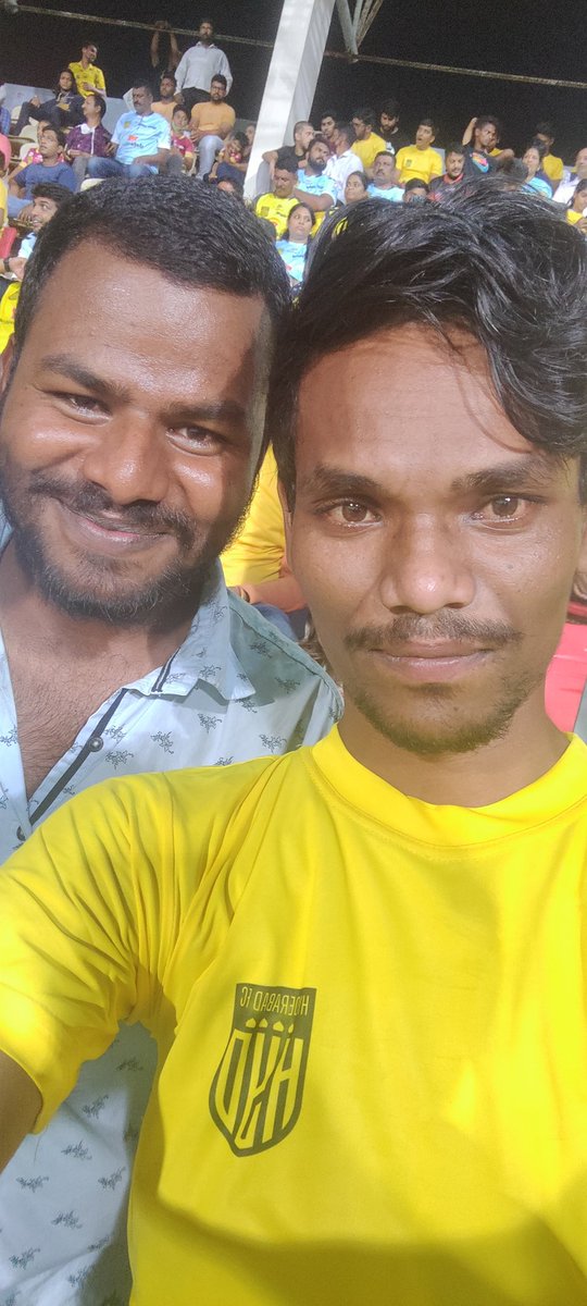Ajayencounters's tweet photo. @HydFCOfficial Fatroda 🤞🤞 https://t.co/BFKSF4jRyk