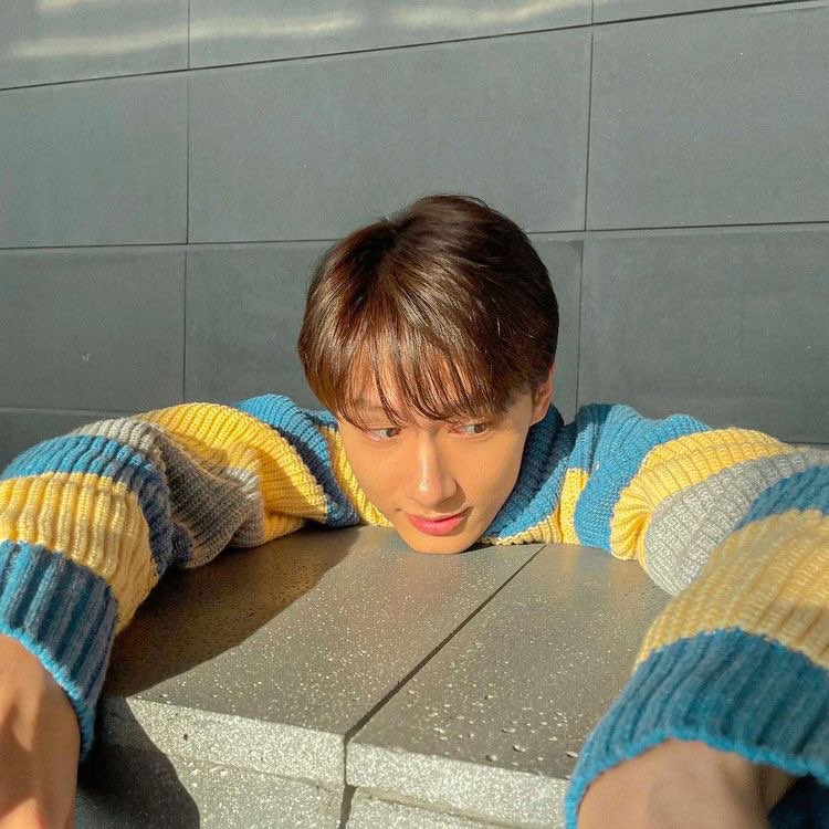 2junisms's tweet image. We are a new account for Seventeen's Jun and NCT Dream's Renjun! Please RT to help us share the love 🥰💖

You can find more info about 2Jun's friendship in our notion! #RENJUN #JUN