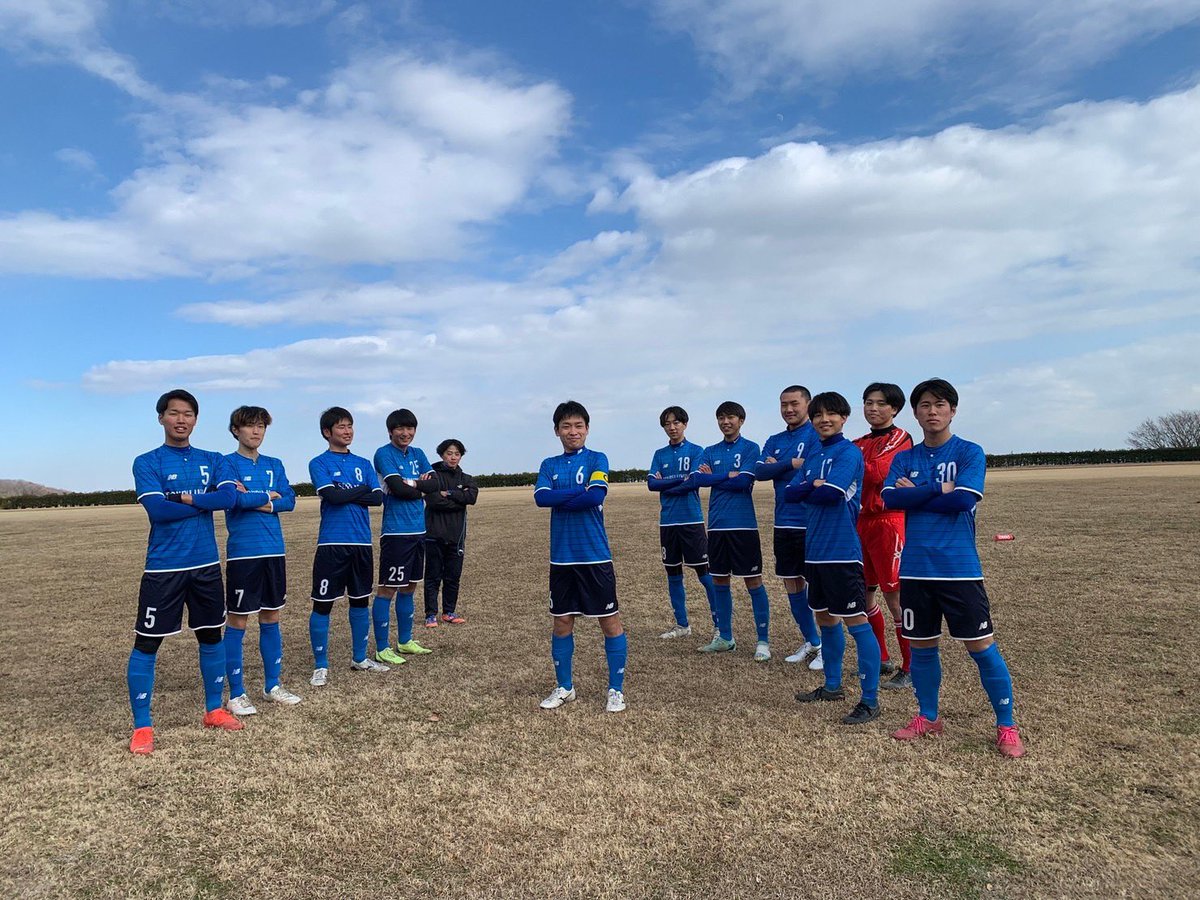 tsuru_fc's tweet photo. 中期日程で合格した人おめでとうございます！！大学でも本気でサッカーしたい人一緒にサッカーしませんか！？
 #春から都留文科大学 https://t.co/9Xt3PY6Ylc