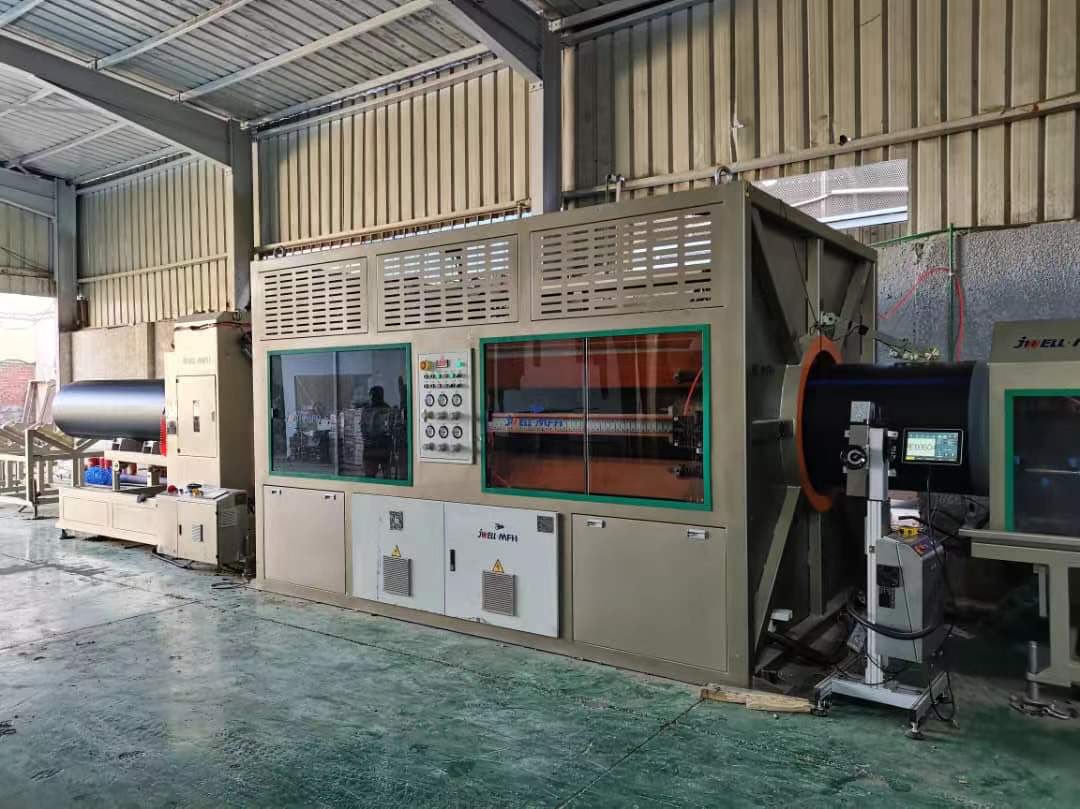 Michell16721201's tweet photo. Jwell Machinery HDPE 800 production line in Egypt customer’s factory https://t.co/xvMToW0HiO