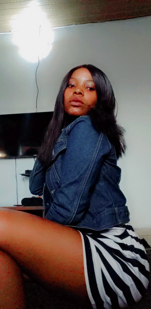 PATRICKRACHEL9's tweet image. Happy New week too all my lovely people😍😘