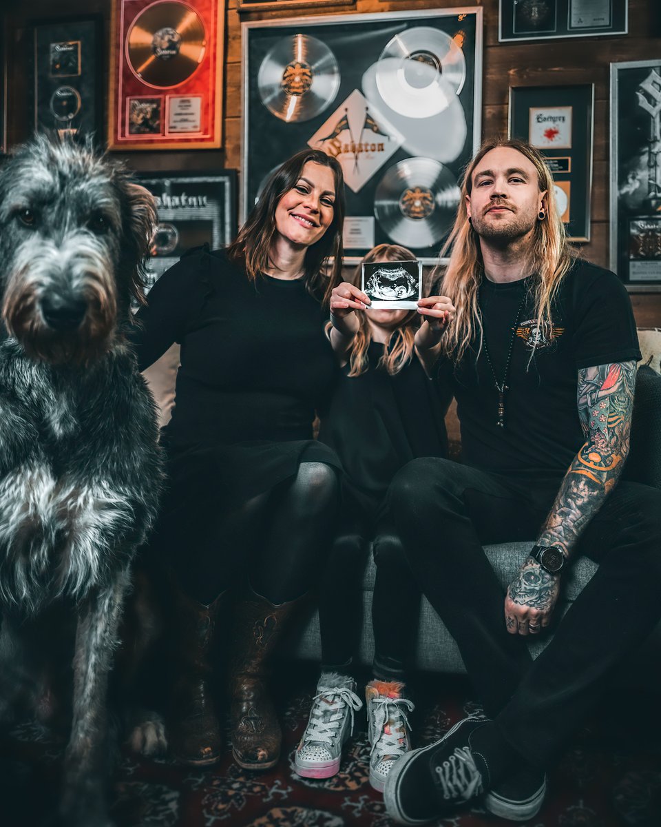 FloorJansen_'s tweet photo. Life is good! We will go from being with three to four! Freja will become a big sister! We are very happy to share this special news with you!!! https://t.co/lUdFiLUHtY