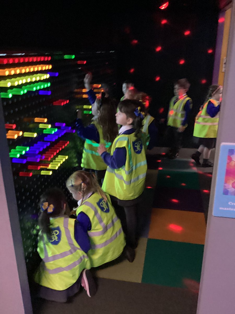 ReceptionSTP's tweet photo. What a fabulous day we had at @imaginethatliv , exploring and investigating all of the different areas. #ScienceatSTP #ArtatSTP #EYFSatATP https://t.co/VJdu7Zg68g