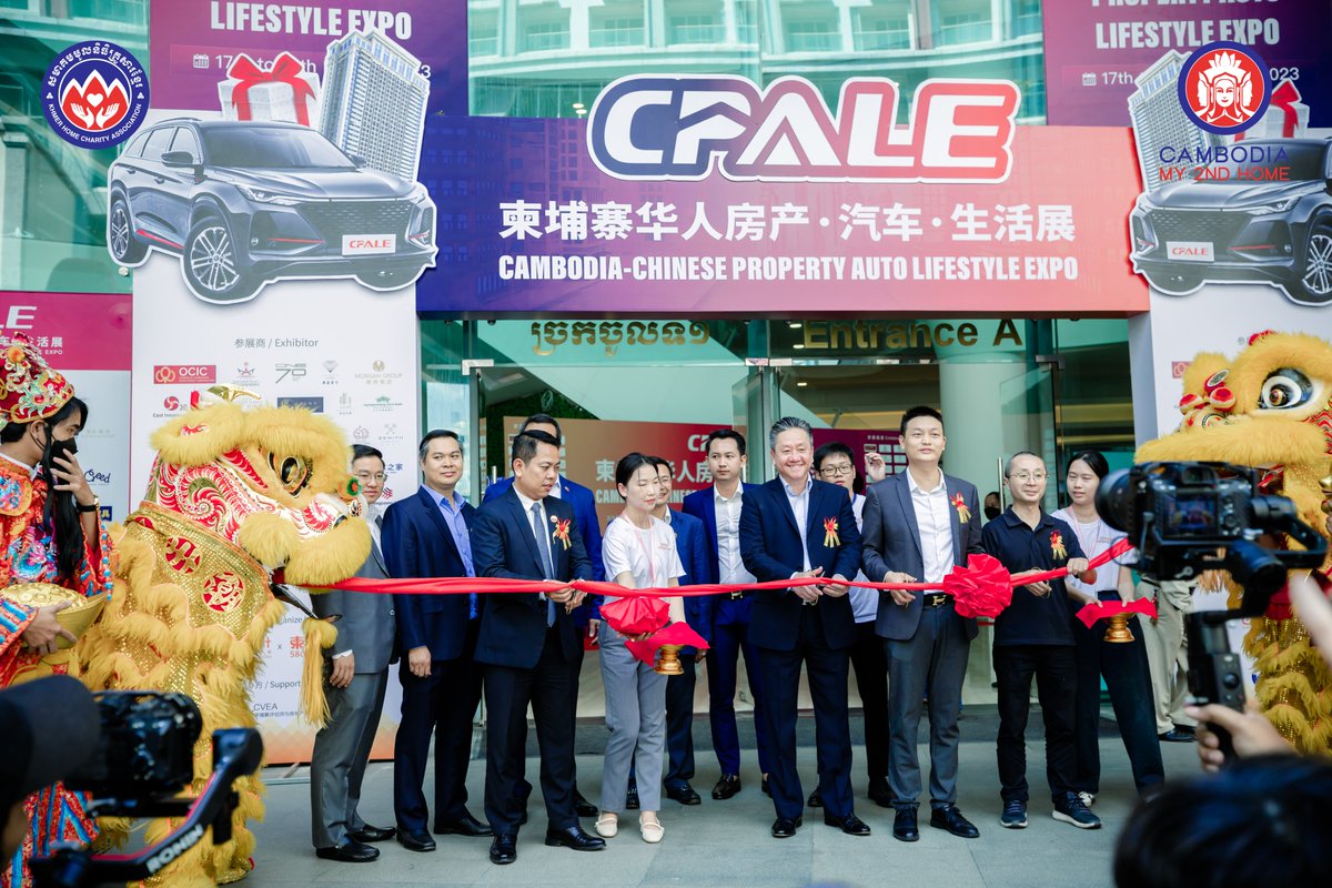 cambodia2ndhome's tweet photo. CM2H attended Cambodia-Chinese Property Auto Lifestyle Expo which focused on commercial needs, market surveys, and the platform for Cambodian Chinese investors. 
Thank you so much for supporting and visiting CM2H’s booth for 3 days.
#CambodiaMy2ndHome #CambodiaMySecondHome #CM2H https://t.co/wSHtnCOqae