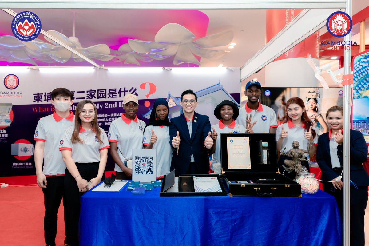 cambodia2ndhome's tweet photo. CM2H attended Cambodia-Chinese Property Auto Lifestyle Expo which focused on commercial needs, market surveys, and the platform for Cambodian Chinese investors. 
Thank you so much for supporting and visiting CM2H’s booth for 3 days.
#CambodiaMy2ndHome #CambodiaMySecondHome #CM2H https://t.co/wSHtnCOqae