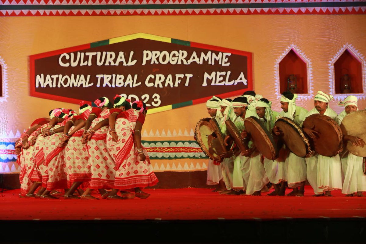 scstrti's tweet photo. The cultural program on the Closing ceremony evening of #NationalTribalCraftMela,2023 was marked by mesmerizing dance performances by #Durua #Paroja & #Omanatya tribes.
@CMO_Odisha
@saraka_fan
@IPR_Odisha
@scstdevdept
@TribalAffairsIn
@MoSarkar5T https://t.co/UuRY7HTJqA
