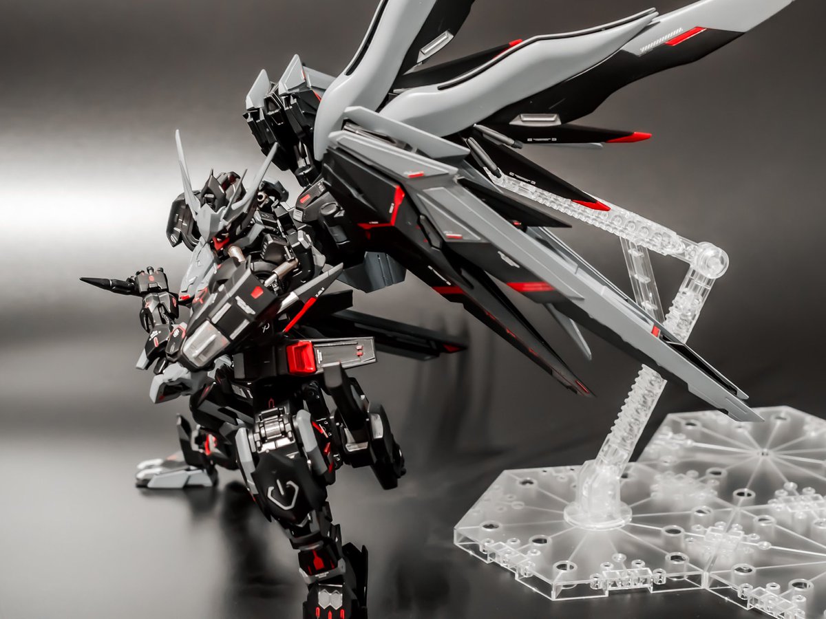 som_pla02's tweet photo. #ミキシングチャレンジカップ

『ガンダム•バルバトス Nero』

過去作でのエントリーです！

バルバトスに居合、フルバースト、二刀流と好きなものをこれでもかと詰め込んだ作品です！一番のお気に入りです！！ https://t.co/LpbQGcAU0X