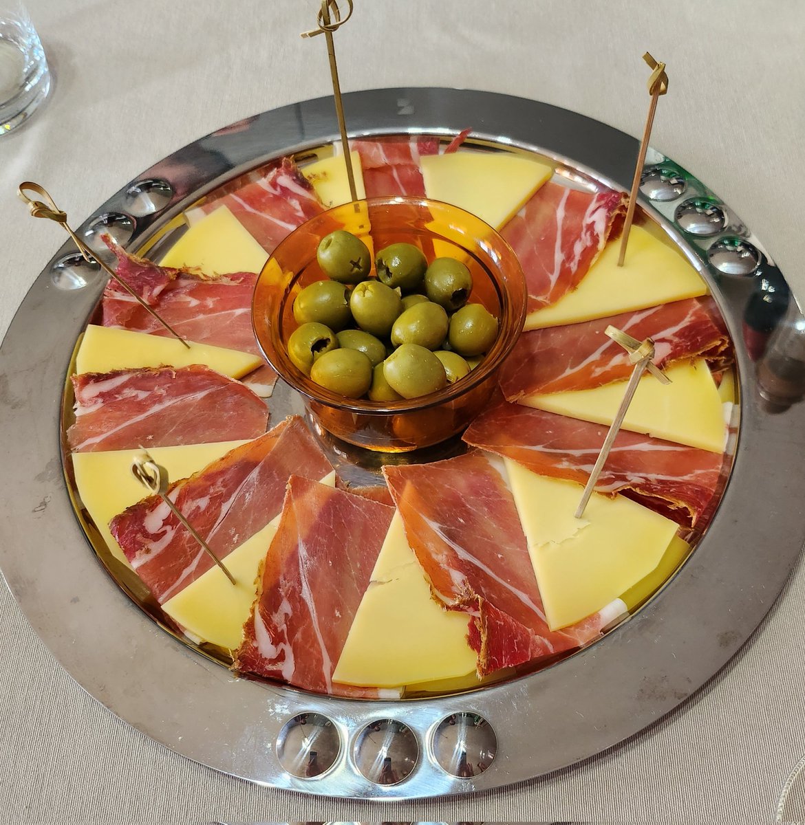 ElonTravel's tweet photo. @Yaacov97531 From yesterday #prsut #sir
#ham #cheese -Dubrovnik, Croatia https://t.co/b6DiAX0PA2