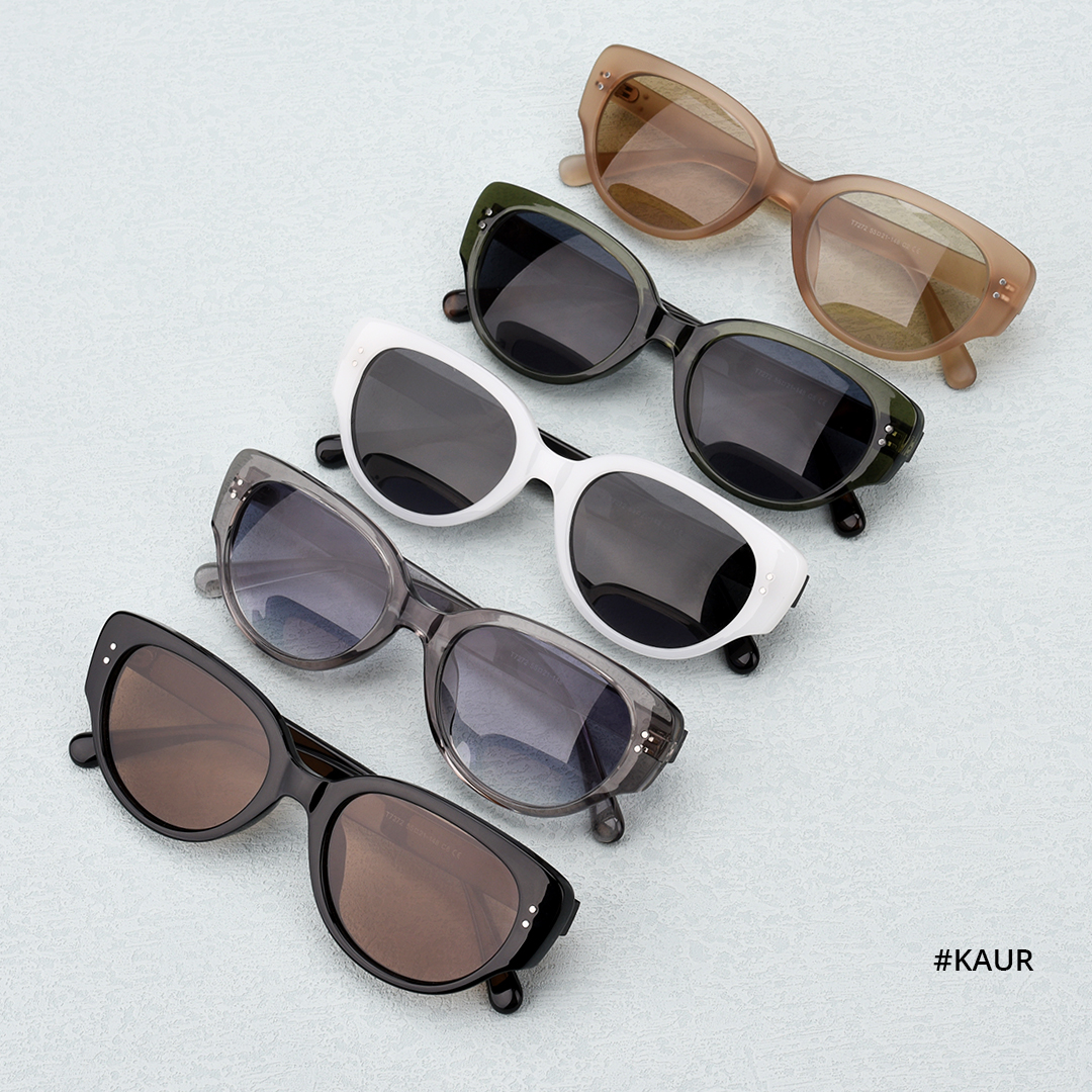 Make a statement with your eyes and add some edge to your outfit with these #trendingshades.

Shop now: sllac.com/sunglasses/fra…
