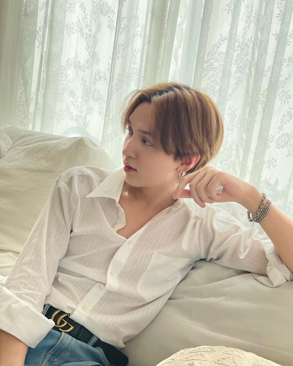 BUZZZONEE's tweet photo. 20.03.2023 | IG Update : @buzzstx 

💭 🤍
🔗 https://t.co/Mn3sTKCixg

#BuzzNorravit 
#BuzzElement 
#BUZZZONE 
#ELEMENTTH 
#Starhunterentertainment https://t.co/yLw64ACQiX