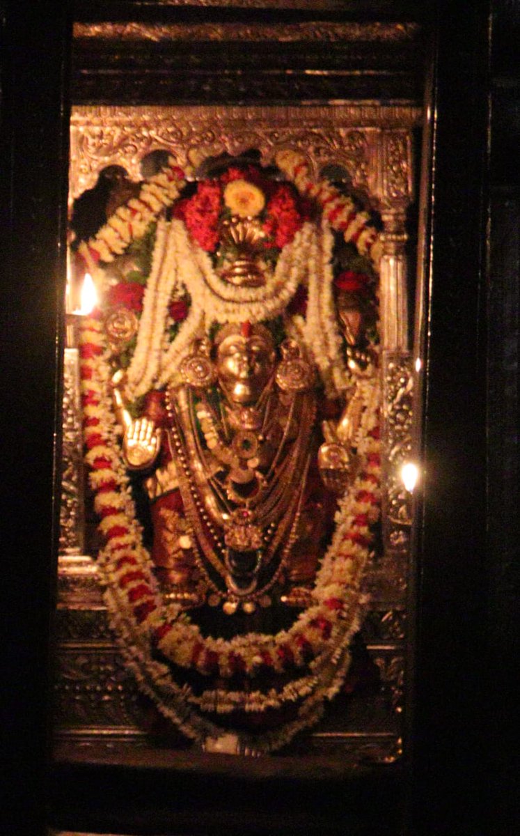 KateelShri's tweet image. ಕಟೀಲು ಶ್ರೀದುರ್ಗಾಪರಮೇಶ್ವರಿ ಅಮ್ಮನವರ ಇವತ್ತಿನ ಅಲಂಕಾರ 20-03-2023