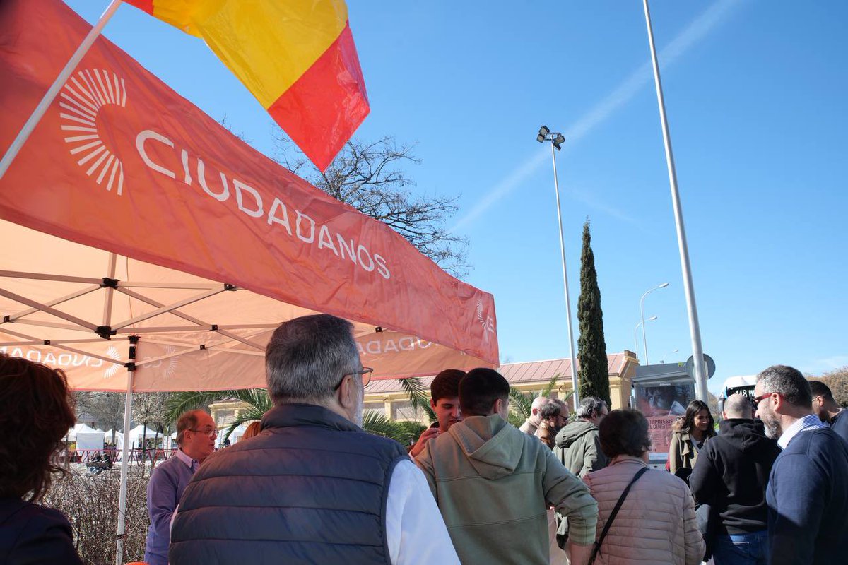OrangeArg tweet picture