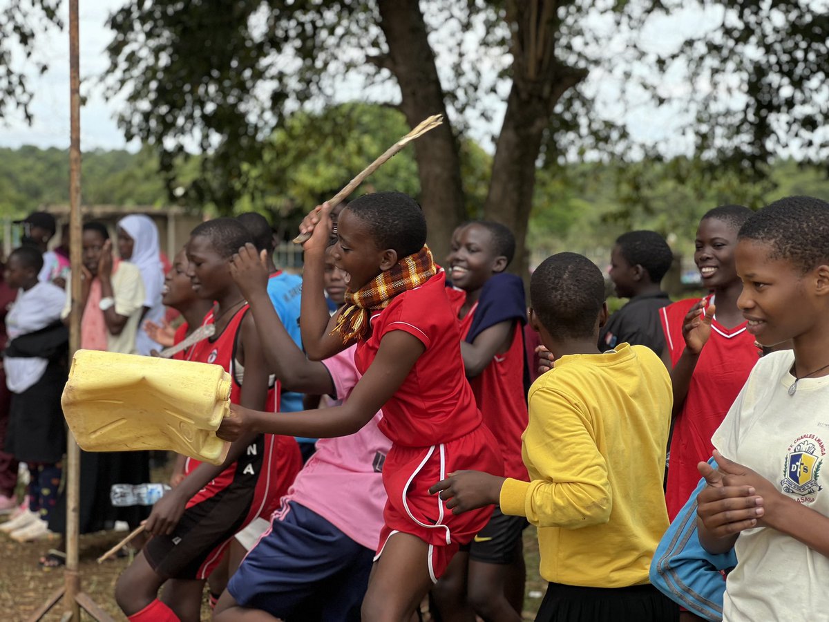 WeAreYouthsUg's tweet photo. Other than sports, only war and catastrophe create community unity. Through sports and the #WASSC WAY reaches young people to send a strong voice about youth issues. #Tokabasanya #WAYforEarth #ClimateAction #PeopleNotProfit https://t.co/E8sQB1Vopv