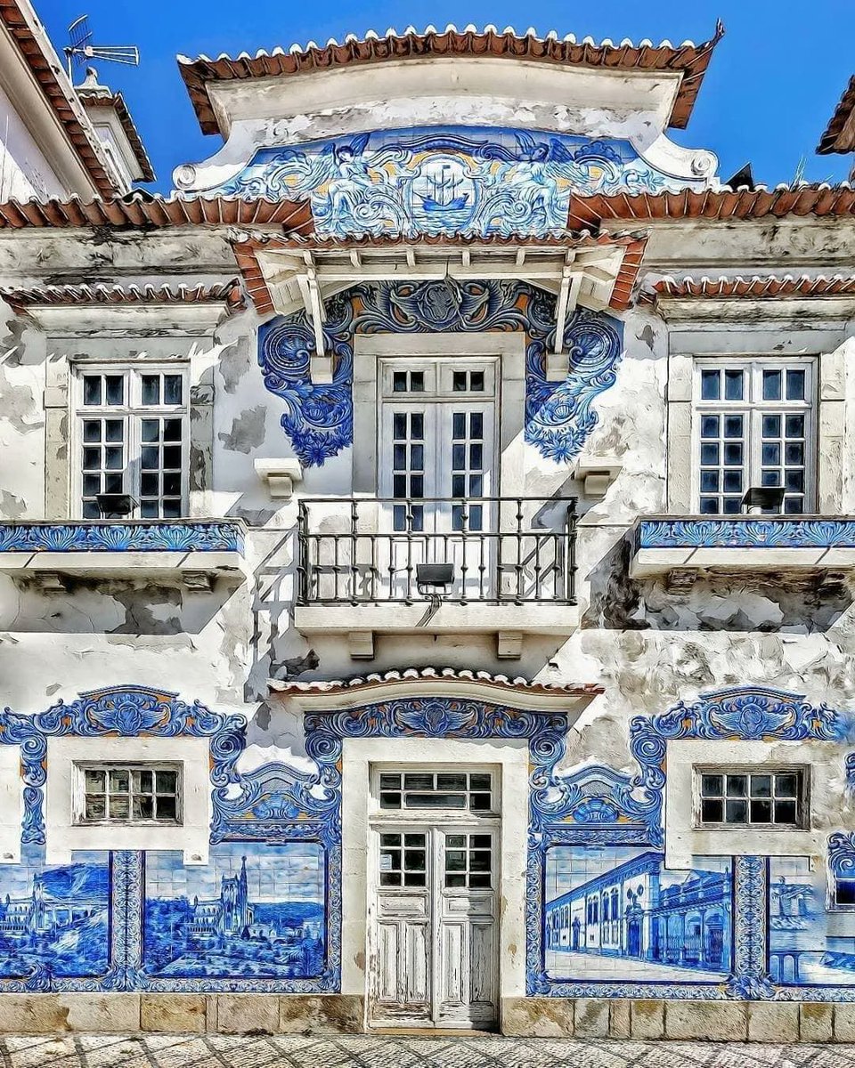 Anthro_Review's tweet photo. Train Station, Aveiro, Portugal.
Photographers: travelforpun https://t.co/4ZT9qtAYNG