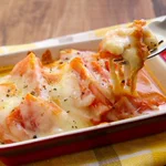 トマト何個でもいけちゃう？!トマト×チーズの組み合わせがとっても美味しそうなレシピ!