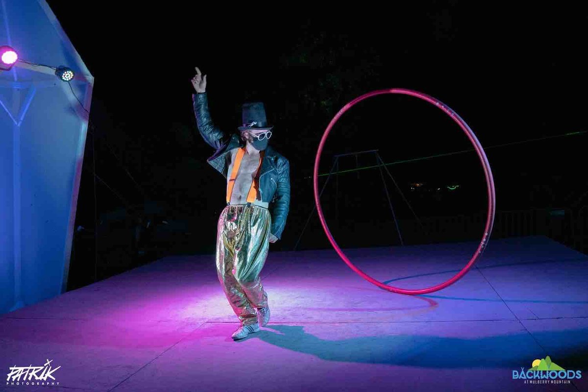 marycateline's tweet photo. Are you a visual performer that wants to be a part of the Backwoods experience!? Hoop? Poi? Lyra? Fire Spinner? We want you! Apply now! https://t.co/6EYv5bC0Ji https://t.co/FvynQFoeTf