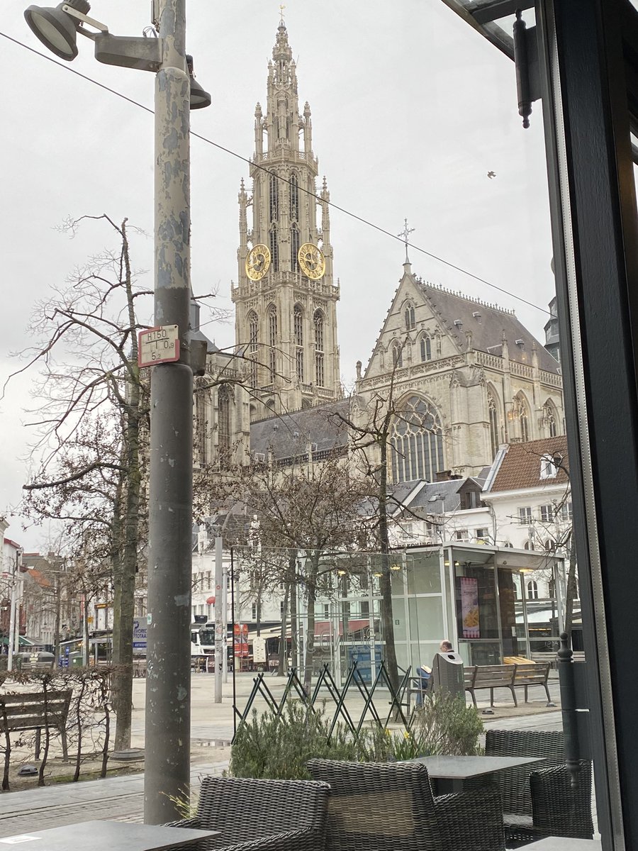 Sitting down here waiting for my breakfast meeting and just noticed this gentleman sitting at 8:45am on a Monday, out in the cold, enjoying a nice book in front of Antwerp cathedral. I stress too much on small things #enjoylife #lifeisgood
