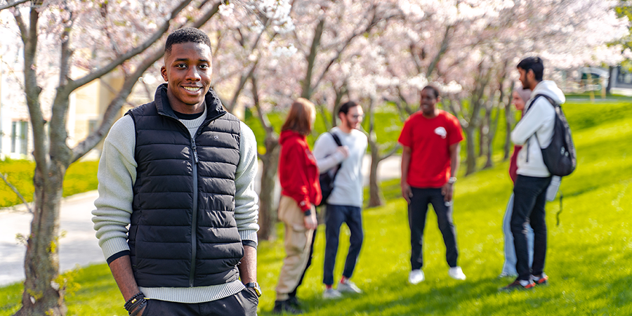 studyatyorku's tweet photo. This week, Black Excellence at York is focusing 🔎 on leadership. #BEYU wants you to be the best you! Check out the events to flex those emotional intelligence muscles ➡️💪 https://t.co/Yd5Zdlenmj https://t.co/HnSYdawVt8