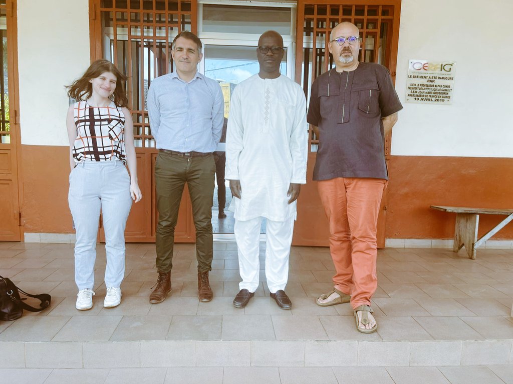 Cerfig_officiel's tweet photo. Nous avons été heureux de recevoir Monsieur Nicolas LECRIVAIN, Directeur Adjoint de l’#AFD en Guinée. Il est venu prendre connaissance des activités de #Recherche et #formation qui sont en cours au #CERFIG
@AFD_France @abdoulayek2002 @Alfa_kabi https://t.co/l0DnUCpQf1