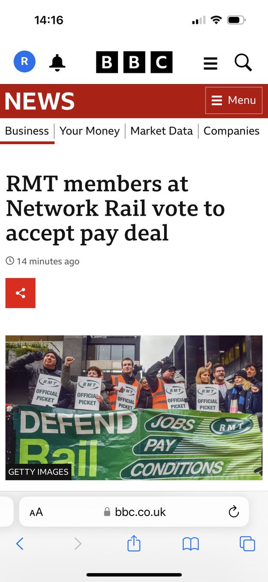 #MickLynch plans for a general strike shot to pieces as the #RailStrike crumbles around his ears. Members will never recover the money he lost them.