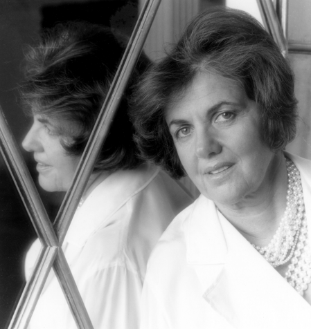 pac3quality's tweet photo. Jane Somerville was the cardiologist involved in Britain's 1st heart transplant in 1968. She also reported the 1st aortic homograft used for pulmonary atresia. She organized the 1st #WPCCS and has been recognized as a legend in cardiology by @ACCinTouch #glassceiling #WHM #WIC https://t.co/opXcMwvFz9