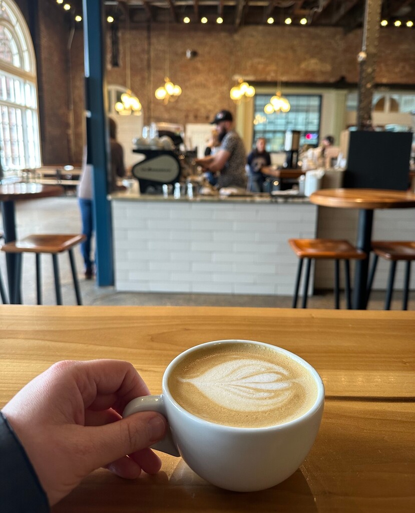FrothyMonkey's tweet photo. But first, Frothy! We hope you had a good Spring Break last week; for those of you starting your break this week, enjoy the time off and we hope Frothy Monkey is part of your plans!⁠
⁠
#FrothyLove #ButFirstFrothy #ChattanoogaCoffeeShops #AllDayCafe #… https://t.co/TkdBK4hZg3 https://t.co/AX76xQupwd