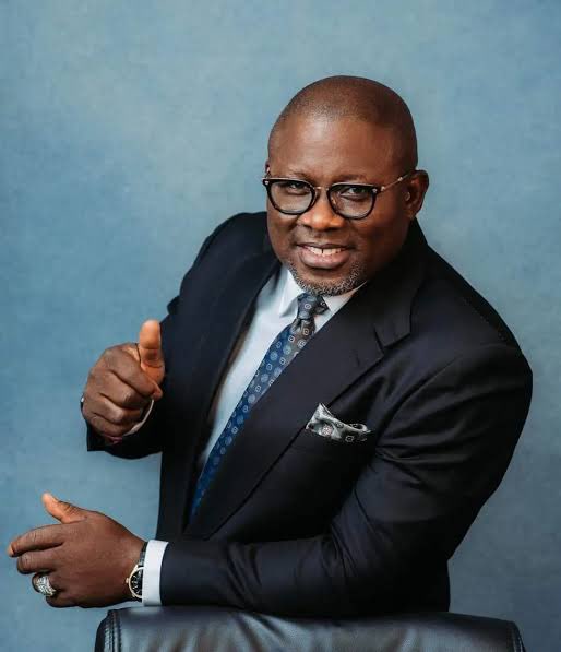 OfficialPDPNig's tweet photo. #NigeriaDecides2023
Breaking News! 
It’s now official. The @OfficialPDPNig Guber Candidate in Delta state, Rt. Hon. Sheriff Oborevwori, has been declared winner of the March 18, 2023, Governorship election in the state. Congratulations to him and the entire @OfficialPDPNig family. More to come. #PDPWins